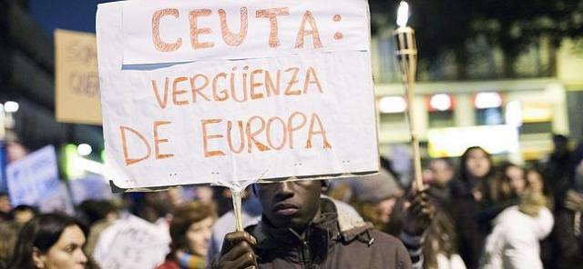 ceuta-inmigrante--647x300