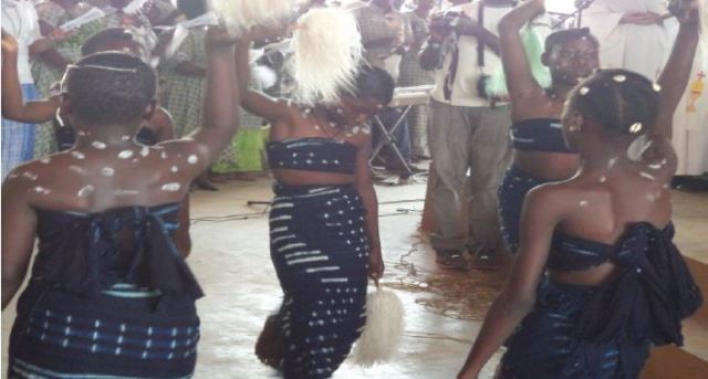 Eucaristía Saint Viateur Banfora